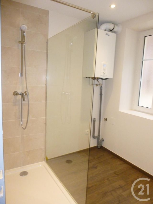 Appartement F3 &agrave; louer - 3 pi&egrave;ces - 50 m2 - Belfort - 90 - FRANCHE-COMTE