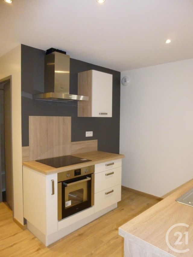 Appartement F3 &agrave; louer - 3 pi&egrave;ces - 50 m2 - Belfort - 90 - FRANCHE-COMTE