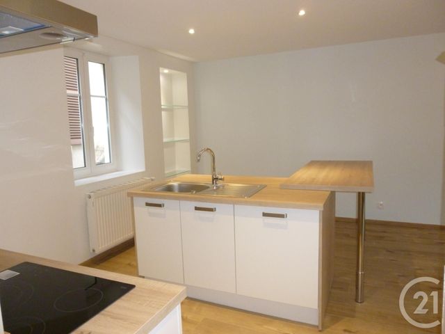 Appartement F3 &agrave; louer - 3 pi&egrave;ces - 50 m2 - Belfort - 90 - FRANCHE-COMTE