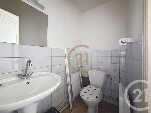 Appartement F1 bis &agrave; louer - 2 pi&egrave;ces - 23 m2 - Danjoutin - 90 - FRANCHE-COMTE
