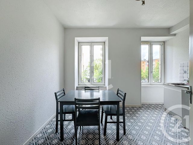 Appartement T2 &agrave; louer - 2 pi&egrave;ces - 28,24 m2 - Belfort - 90 - FRANCHE-COMTE