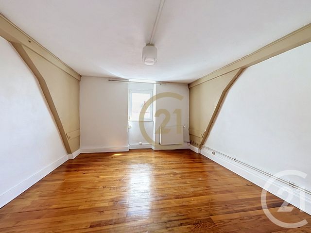 Appartement F3 &agrave; louer - 3 pi&egrave;ces - 74,34 m2 - Belfort - 90 - FRANCHE-COMTE