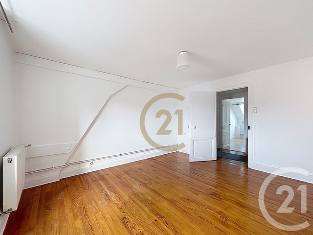 Appartement F3 &agrave; louer - 3 pi&egrave;ces - 74,34 m2 - Belfort - 90 - FRANCHE-COMTE