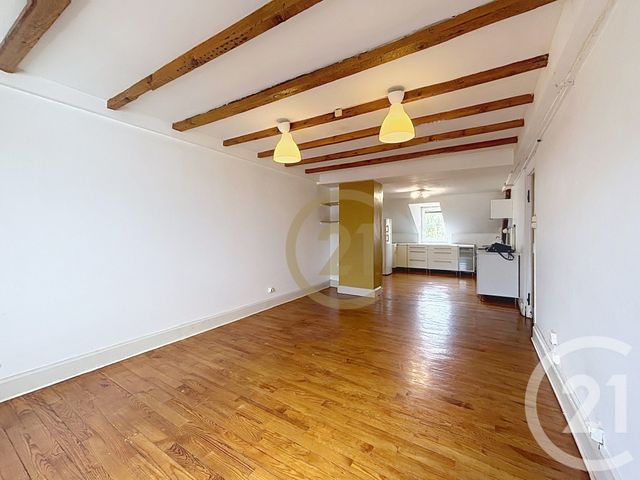 Appartement F3 &agrave; louer - 3 pi&egrave;ces - 74,34 m2 - Belfort - 90 - FRANCHE-COMTE