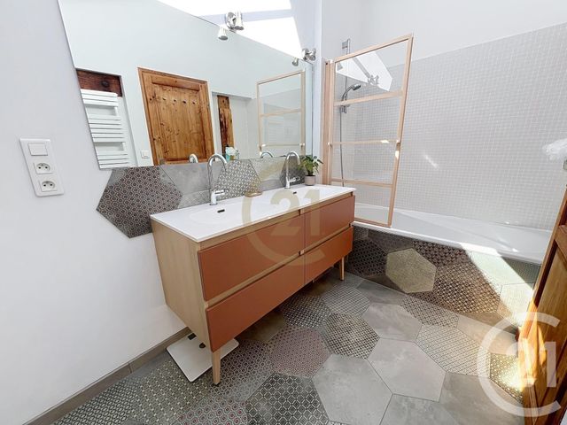 Appartement F5 &agrave; vendre - 5 pi&egrave;ces - 127,30 m2 - Belfort - 90 - FRANCHE-COMTE