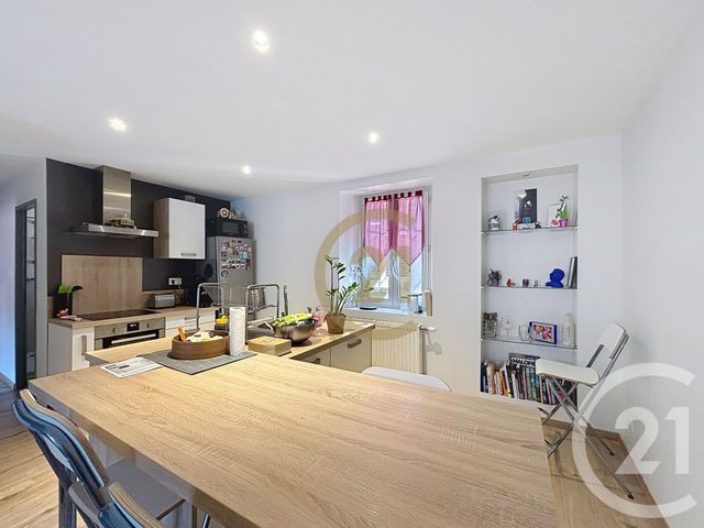 Appartement F3 &agrave; louer - 3 pi&egrave;ces - 50 m2 - Belfort - 90 - FRANCHE-COMTE