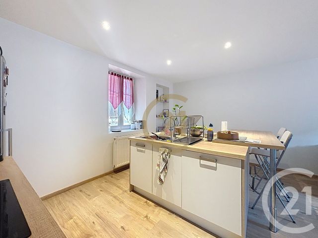 Appartement F3 &agrave; louer - 3 pi&egrave;ces - 50 m2 - Belfort - 90 - FRANCHE-COMTE