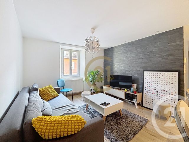 Appartement F3 &agrave; louer - 3 pi&egrave;ces - 50 m2 - Belfort - 90 - FRANCHE-COMTE