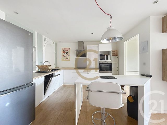 Appartement F2 &agrave; louer - 2 pi&egrave;ces - 56,90 m2 - Montbeliard - 25 - FRANCHE-COMTE