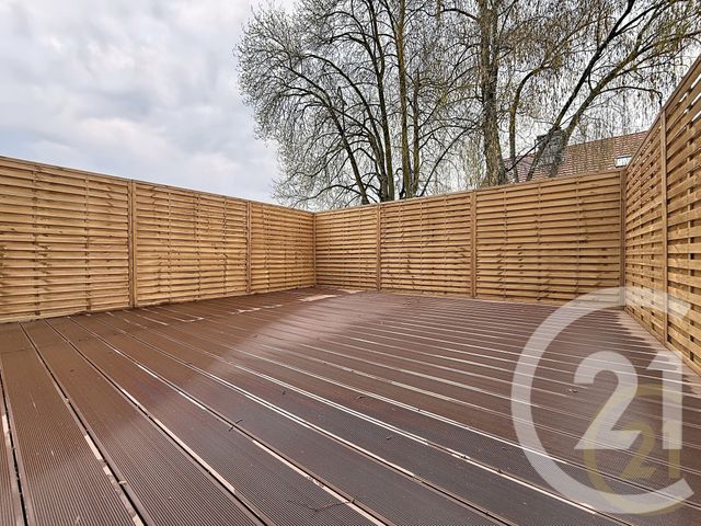 Appartement F4 &agrave; louer - 4 pi&egrave;ces - 86,01 m2 - Belfort - 90 - FRANCHE-COMTE