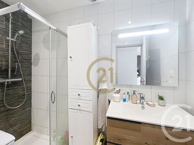 Appartement F3 &agrave; vendre - 3 pi&egrave;ces - 53,07 m2 - Belfort - 90 - FRANCHE-COMTE