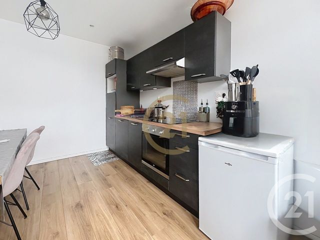Appartement F3 &agrave; vendre - 3 pi&egrave;ces - 53,07 m2 - Belfort - 90 - FRANCHE-COMTE