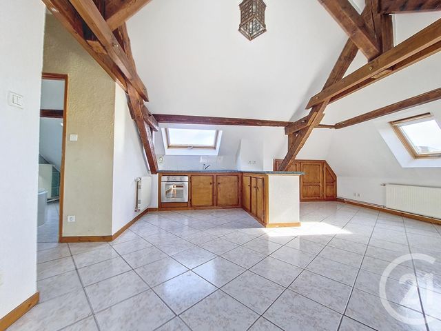 Appartement F2 &agrave; louer - 2 pi&egrave;ces - 41,54 m2 - Belfort - 90 - FRANCHE-COMTE