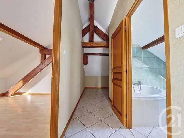 Appartement F2 &agrave; louer - 2 pi&egrave;ces - 41,54 m2 - Belfort - 90 - FRANCHE-COMTE