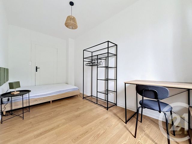 Appartement F4 &agrave; louer - 4 pi&egrave;ces - 83,70 m2 - Belfort - 90 - FRANCHE-COMTE
