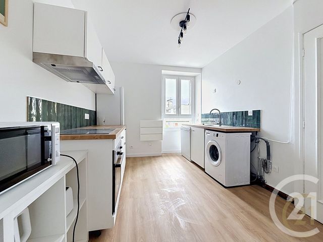 Appartement F4 &agrave; louer - 4 pi&egrave;ces - 83,70 m2 - Belfort - 90 - FRANCHE-COMTE