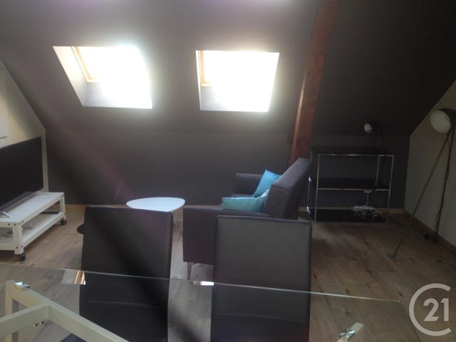 Appartement F2 &agrave; louer - 2 pi&egrave;ces - 40 m2 - Belfort - 90 - FRANCHE-COMTE