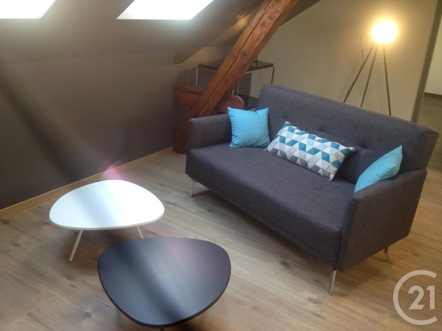 Appartement F2 &agrave; louer - 2 pi&egrave;ces - 40 m2 - Belfort - 90 - FRANCHE-COMTE