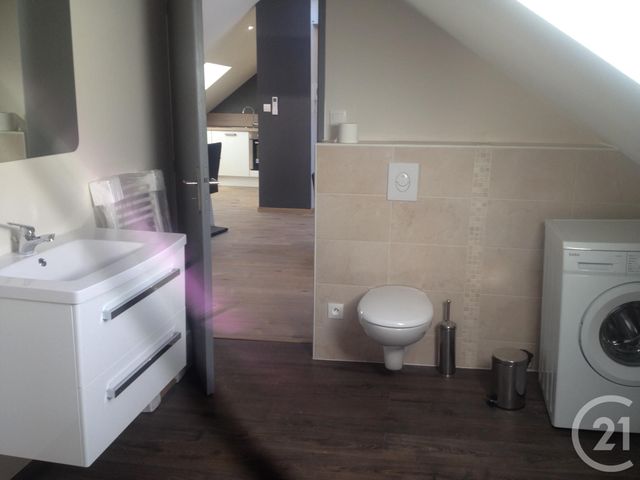 Appartement F2 &agrave; louer - 2 pi&egrave;ces - 40 m2 - Belfort - 90 - FRANCHE-COMTE
