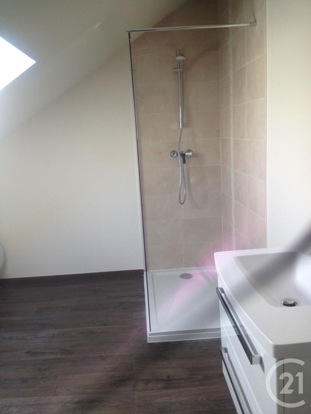 Appartement F2 &agrave; louer - 2 pi&egrave;ces - 40 m2 - Belfort - 90 - FRANCHE-COMTE