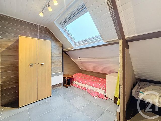 Maison &agrave; louer - 5 pi&egrave;ces - 99 m2 - Fesches Le Chatel - 25 - FRANCHE-COMTE