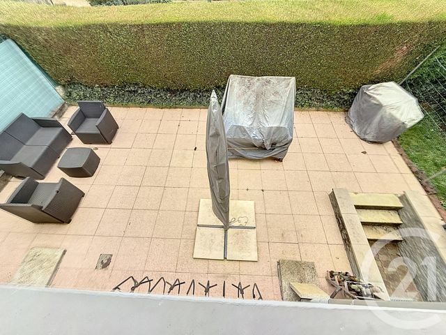 Maison &agrave; louer - 5 pi&egrave;ces - 99 m2 - Fesches Le Chatel - 25 - FRANCHE-COMTE