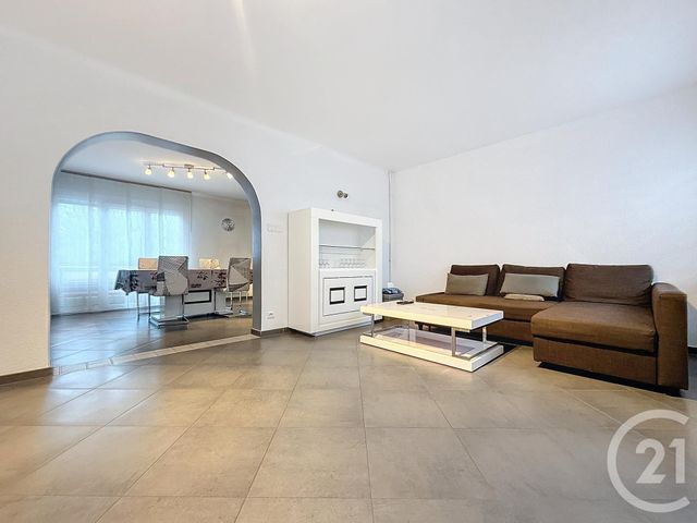 Maison &agrave; louer - 5 pi&egrave;ces - 99 m2 - Fesches Le Chatel - 25 - FRANCHE-COMTE