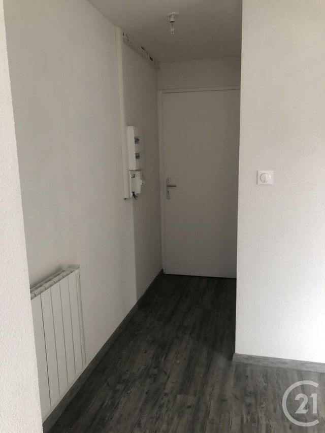Appartement F1 &agrave; louer - 1 pi&egrave;ce - 19 m2 - Belfort - 90 - FRANCHE-COMTE