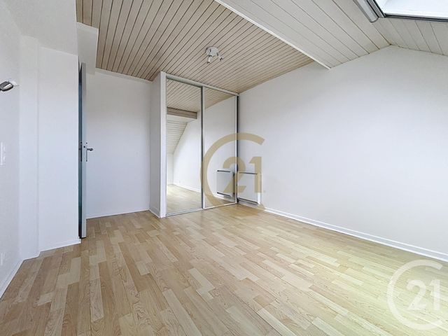 Appartement F2 &agrave; louer - 2 pi&egrave;ces - 40,27 m2 - Belfort - 90 - FRANCHE-COMTE