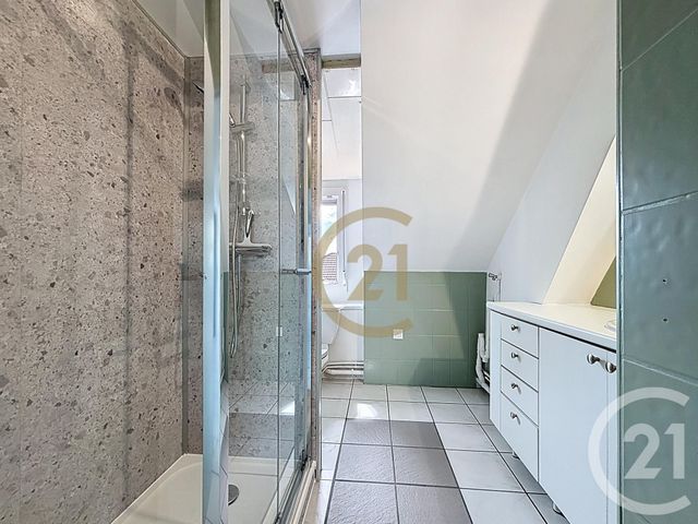 Appartement F2 &agrave; louer - 2 pi&egrave;ces - 40,27 m2 - Belfort - 90 - FRANCHE-COMTE