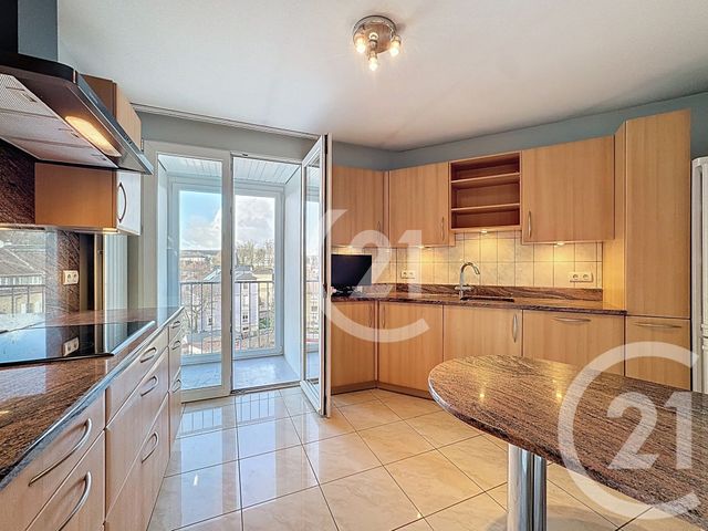 Appartement F6 &agrave; vendre - 6 pi&egrave;ces - 112,98 m2 - Belfort - 90 - FRANCHE-COMTE