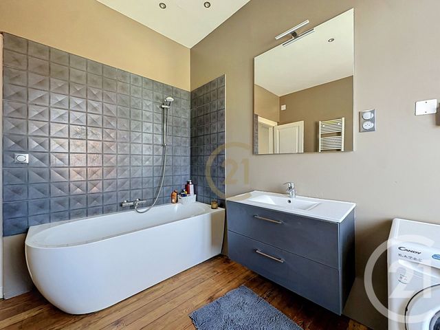 Appartement F4 &agrave; vendre - 4 pi&egrave;ces - 110 m2 - Belfort - 90 - FRANCHE-COMTE