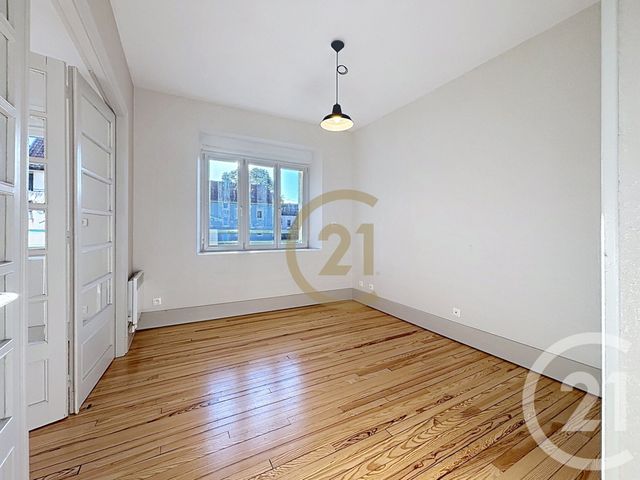 Appartement F2 &agrave; louer - 2 pi&egrave;ces - 55,90 m2 - Belfort - 90 - FRANCHE-COMTE