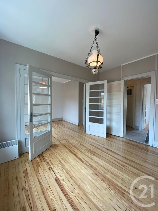 Appartement F3 &agrave; louer - 3 pi&egrave;ces - 55,90 m2 - Belfort - 90 - FRANCHE-COMTE