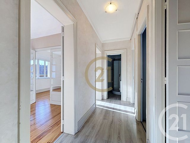 Appartement F2 &agrave; louer - 2 pi&egrave;ces - 55,90 m2 - Belfort - 90 - FRANCHE-COMTE