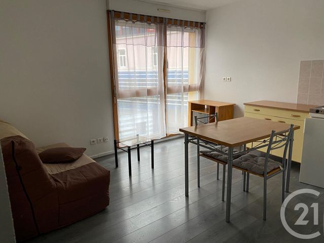 Appartement F2 &agrave; louer - 2 pi&egrave;ces - 29 m2 - Belfort - 90 - FRANCHE-COMTE