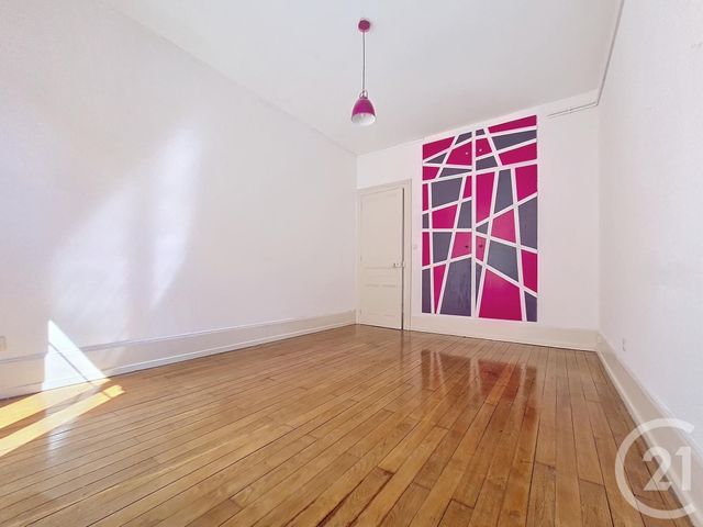 Appartement &agrave; louer - 3 pi&egrave;ces - 93 m2 - Belfort - 90 - FRANCHE-COMTE