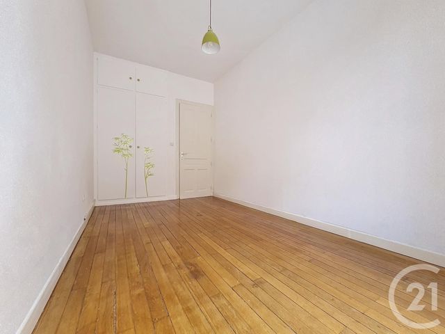 Appartement &agrave; louer - 3 pi&egrave;ces - 93 m2 - Belfort - 90 - FRANCHE-COMTE