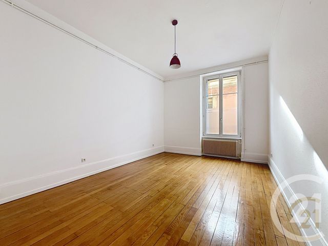 Appartement &agrave; louer - 3 pi&egrave;ces - 93 m2 - Belfort - 90 - FRANCHE-COMTE