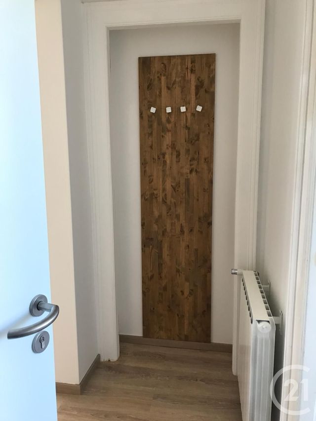 Appartement F2 &agrave; louer - 2 pi&egrave;ces - 38,07 m2 - Belfort - 90 - FRANCHE-COMTE