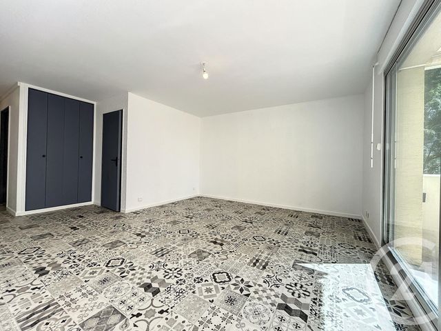 Appartement F1 &agrave; louer - 1 pi&egrave;ce - 33,22 m2 - Belfort - 90 - FRANCHE-COMTE