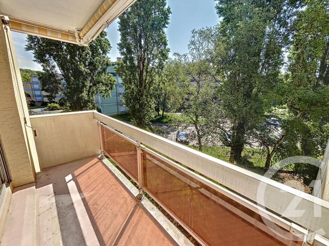 Appartement F1 &agrave; louer - 1 pi&egrave;ce - 33,22 m2 - Belfort - 90 - FRANCHE-COMTE