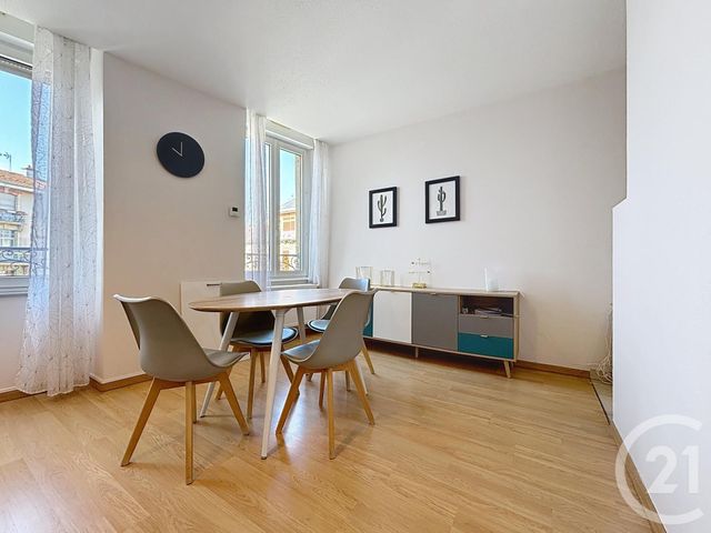 Appartement F3 &agrave; louer - 3 pi&egrave;ces - 60 m2 - Belfort - 90 - FRANCHE-COMTE