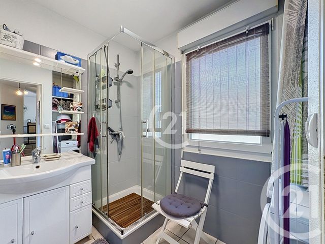 Appartement T3 &agrave; vendre - 3 pi&egrave;ces - 61,52 m2 - Montbeliard - 25 - FRANCHE-COMTE