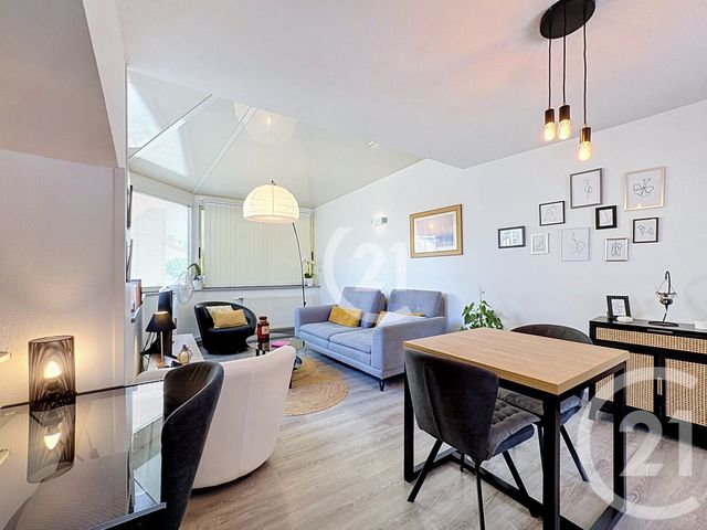 Appartement T3 &agrave; vendre - 3 pi&egrave;ces - 61,52 m2 - Montbeliard - 25 - FRANCHE-COMTE