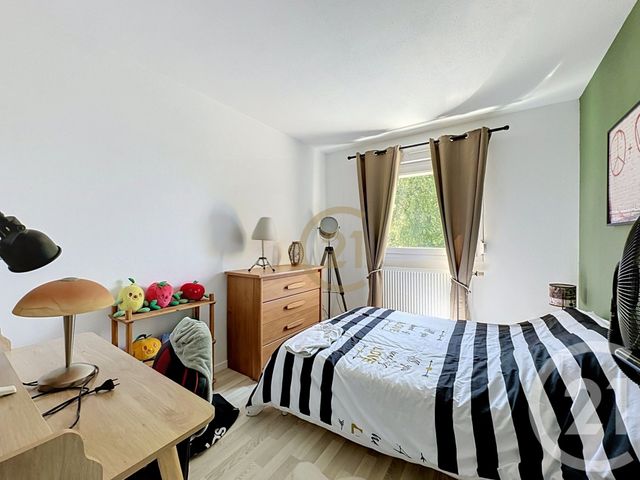 Appartement F5 &agrave; vendre - 5 pi&egrave;ces - 84,10 m2 - Valdoie - 90 - FRANCHE-COMTE
