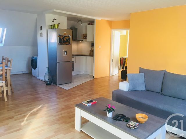 Appartement F2 &agrave; louer - 2 pi&egrave;ces - 55,22 m2 - Belfort - 90 - FRANCHE-COMTE