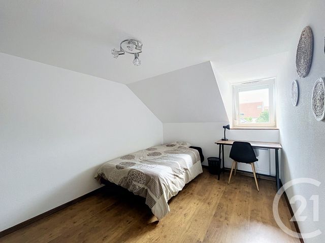 Appartement F5 &agrave; vendre - 5 pi&egrave;ces - 73,65 m2 - Belfort - 90 - FRANCHE-COMTE