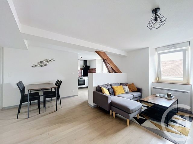 Appartement F5 &agrave; vendre - 5 pi&egrave;ces - 73,65 m2 - Belfort - 90 - FRANCHE-COMTE