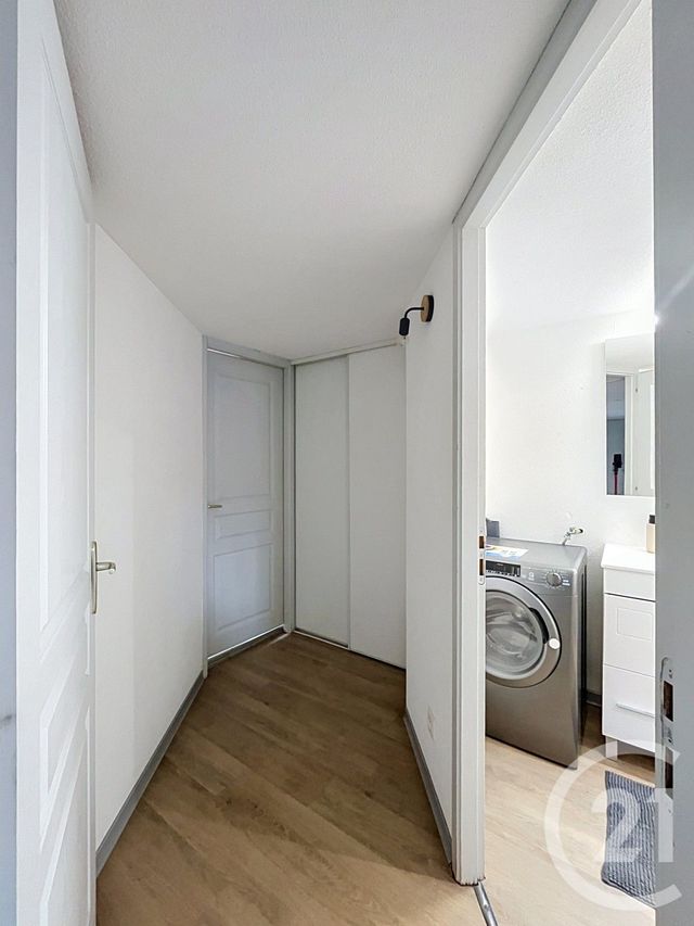 Appartement F5 &agrave; vendre - 5 pi&egrave;ces - 73,65 m2 - Belfort - 90 - FRANCHE-COMTE
